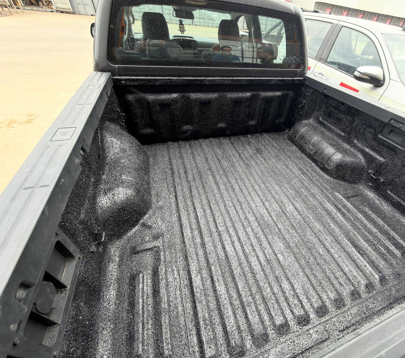 Ford Ranger con la batea terminada con Master Pickup